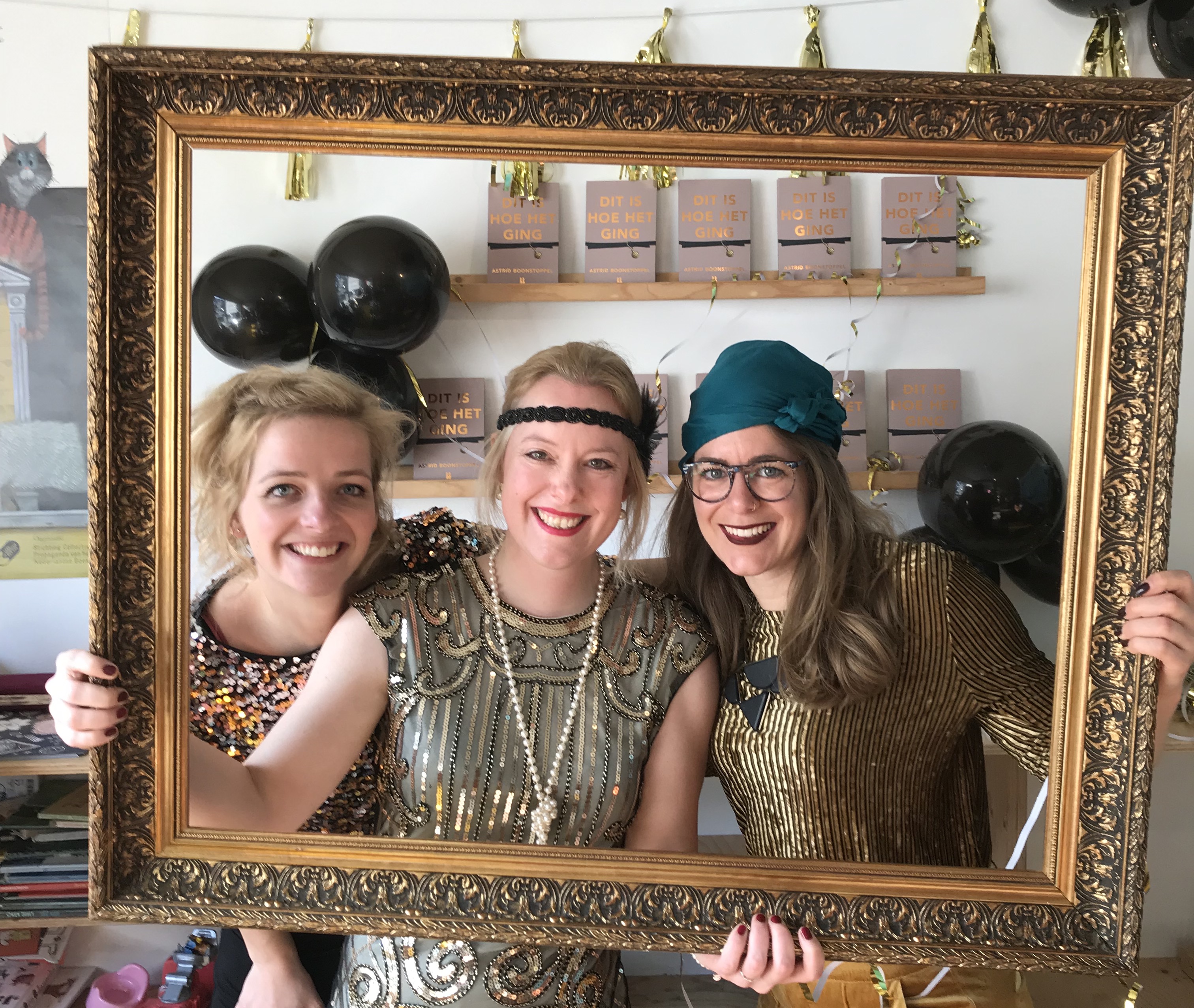 Lotte, Astrid, Myrthe op boekpresentatie